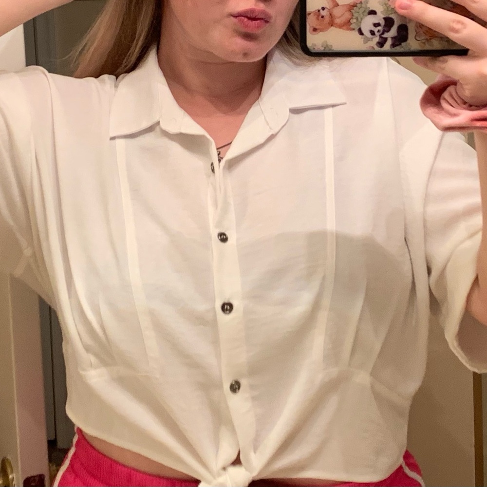 VINTAGE WOMENS BUTTON UP